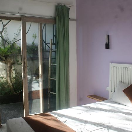 Gusti Homestay Kerobokan Exterior photo